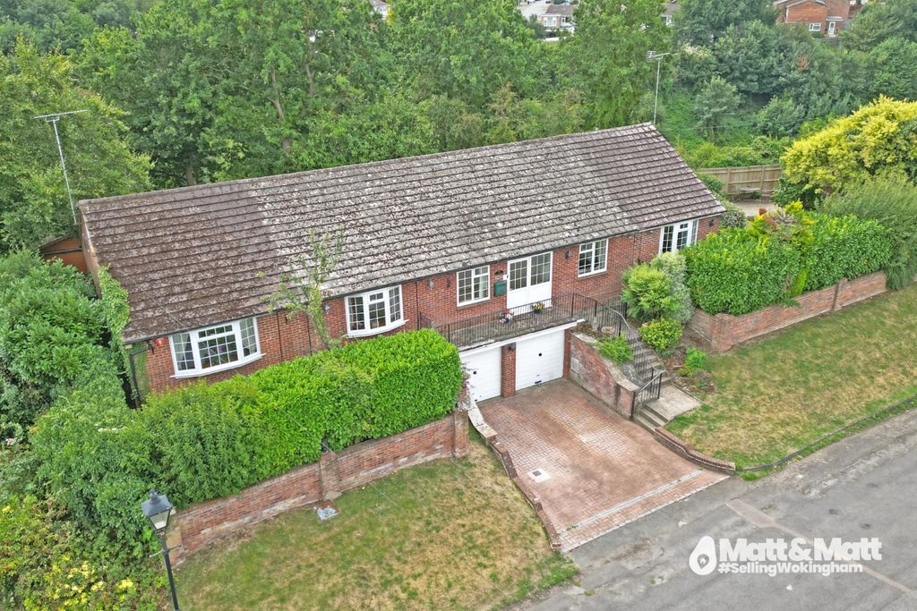 Property photo 1 of 13 4440521