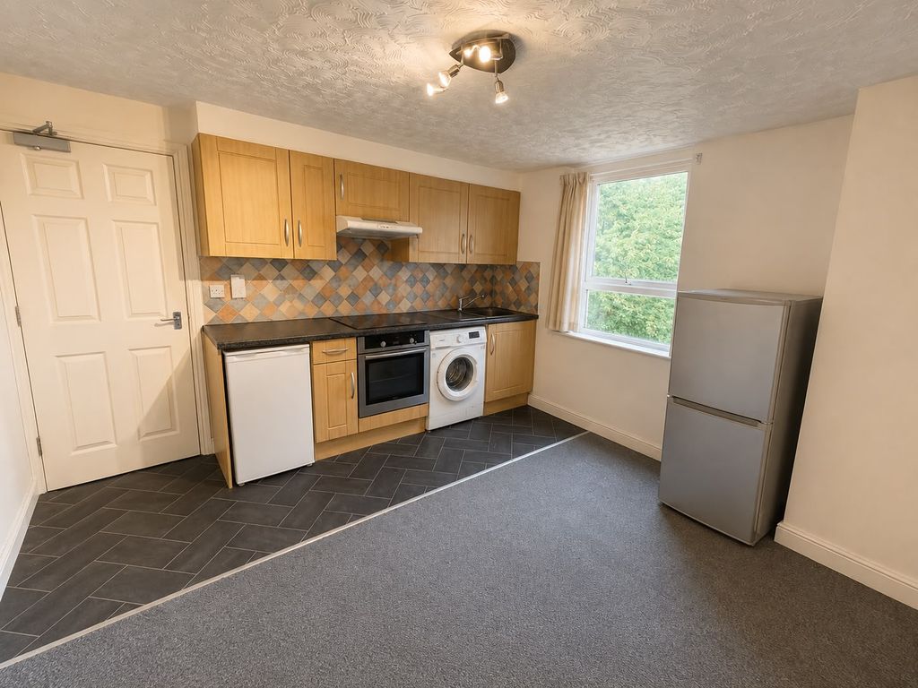 Property photo 2 of 7