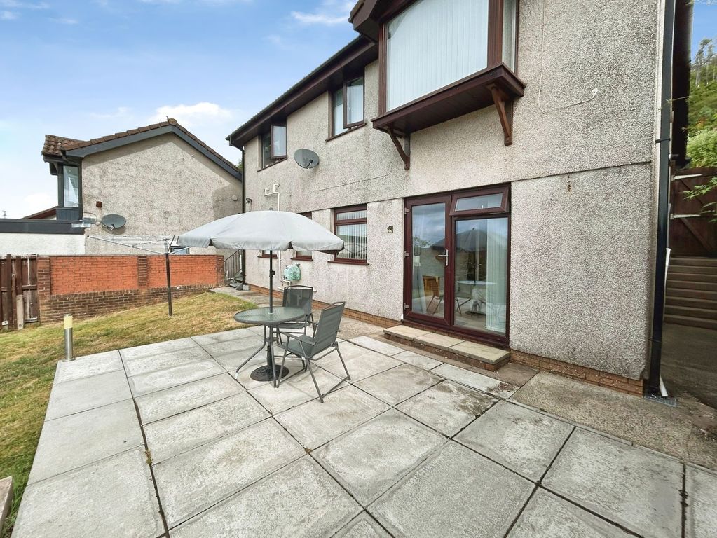 Property photo 1 of 27