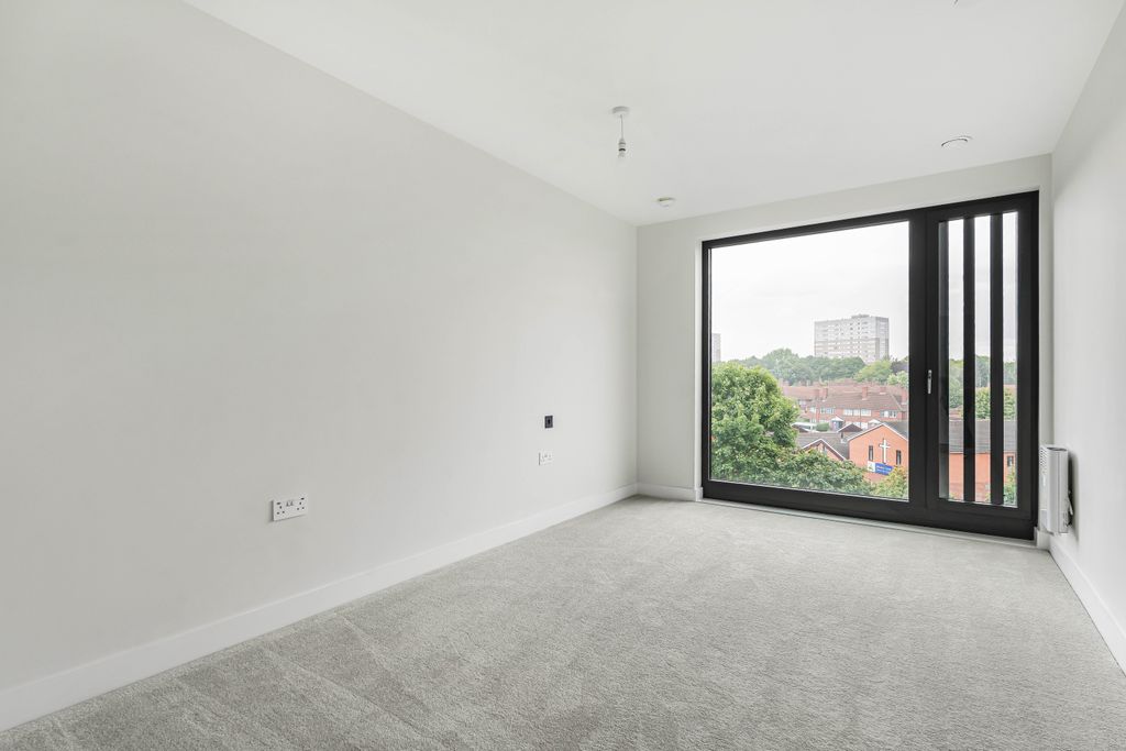 Property photo 2 of 20 13_62212