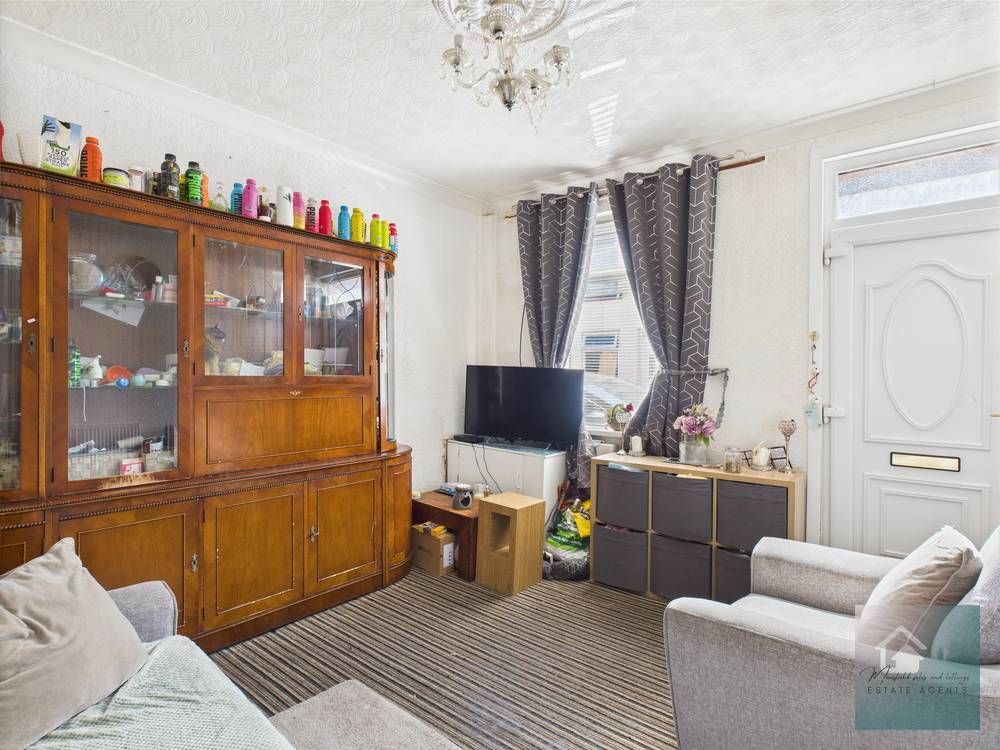 Property photo 2 of 6