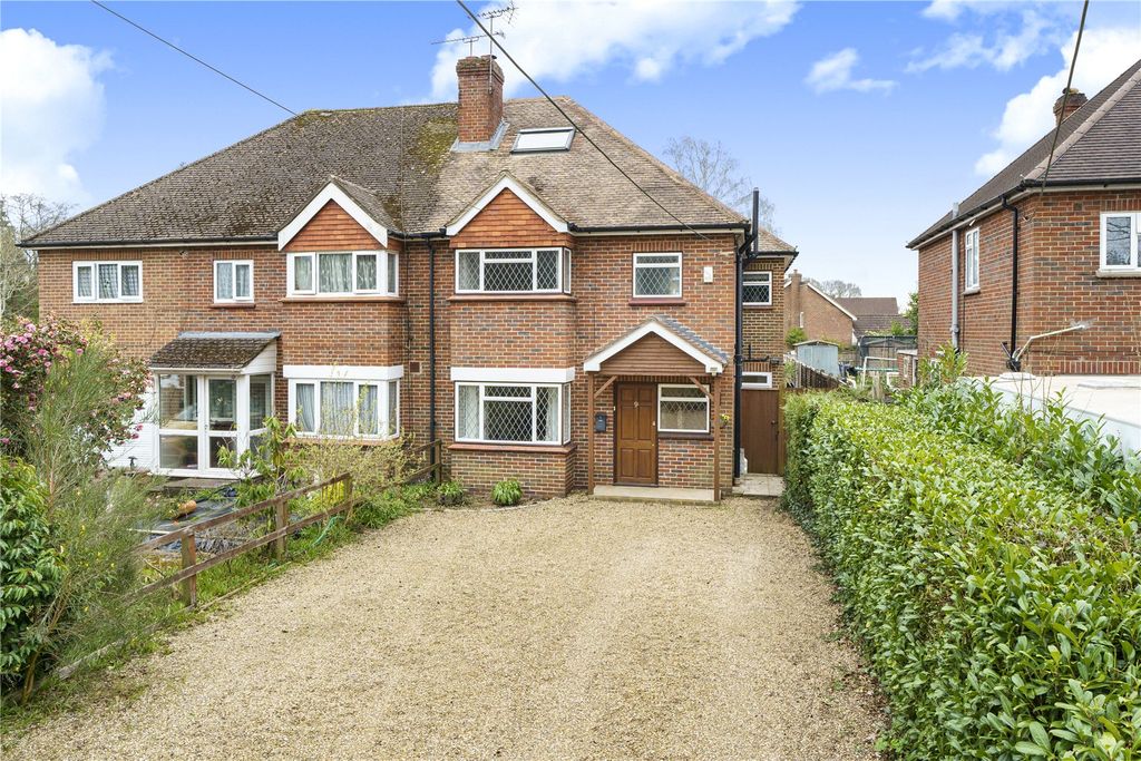 Property photo 1 of 34 Picture No. 32