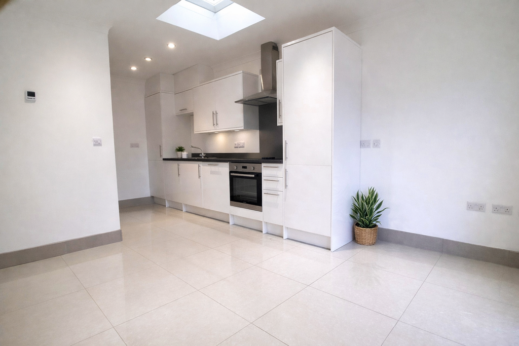 Property photo 2 of 7 Kitchen / Living Room