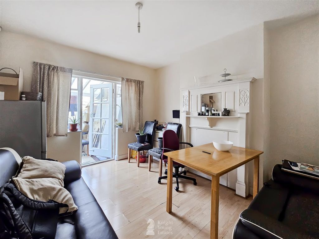 Property photo 3 of 17 Tw03086 (18).Jpg
