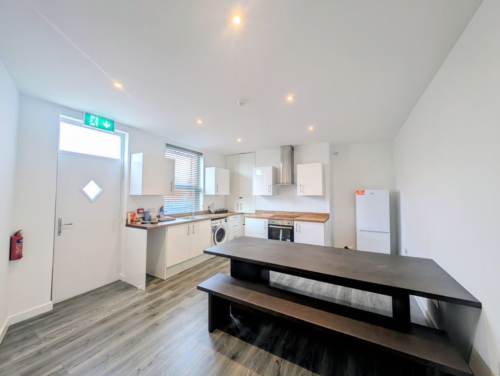 Property photo 2 of 11 Picture No. 07