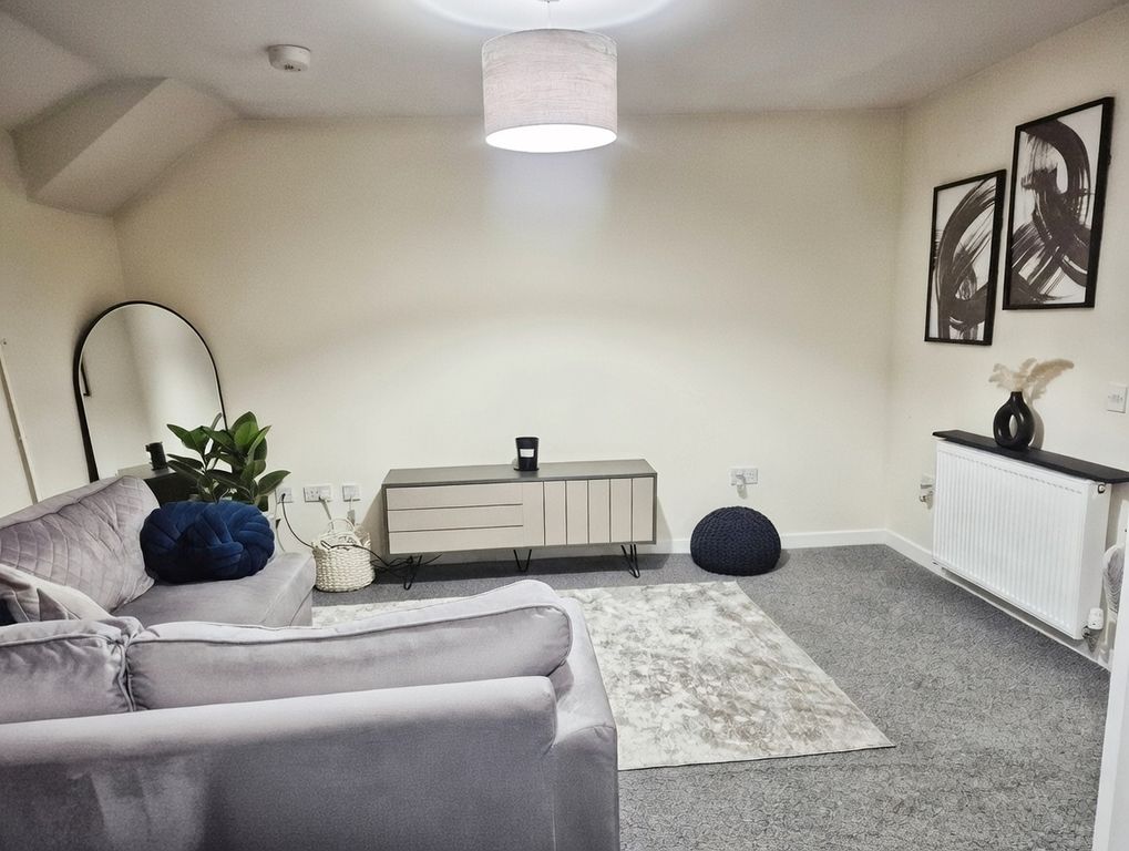 Property photo 2 of 5 3B918Ca1-1000026783