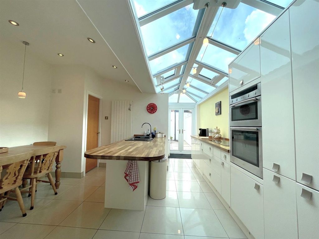 Property photo 3 of 26 d1.Jpg