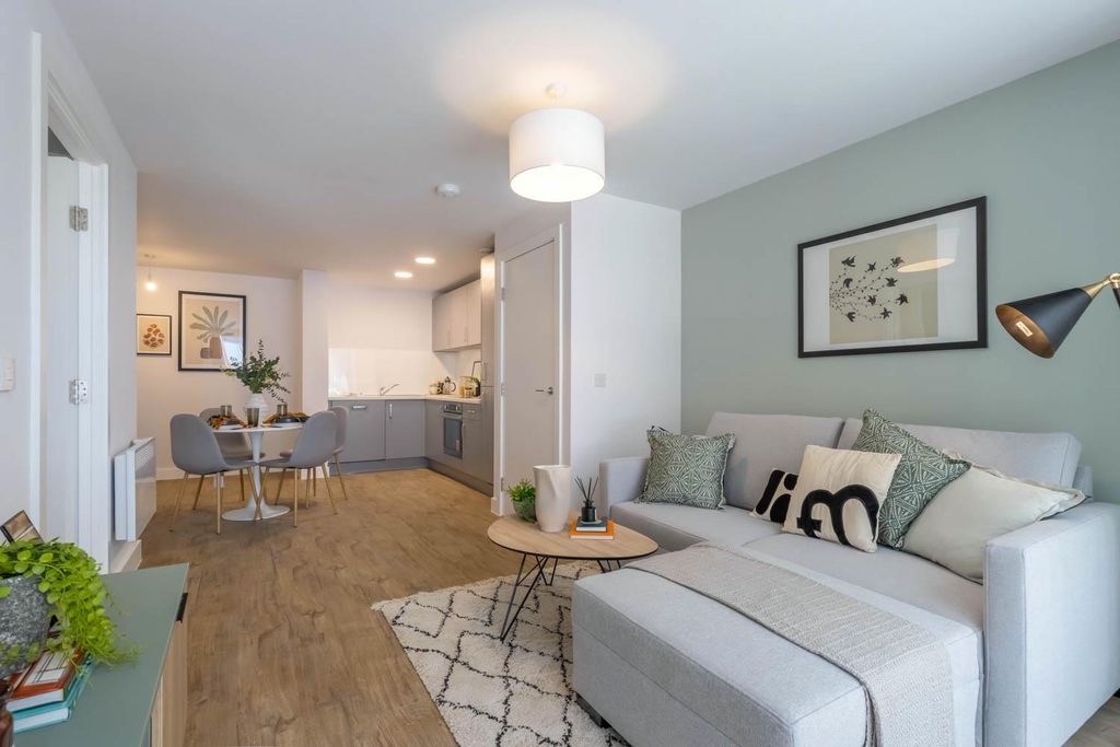 Property photo 1 of 17 Living Area