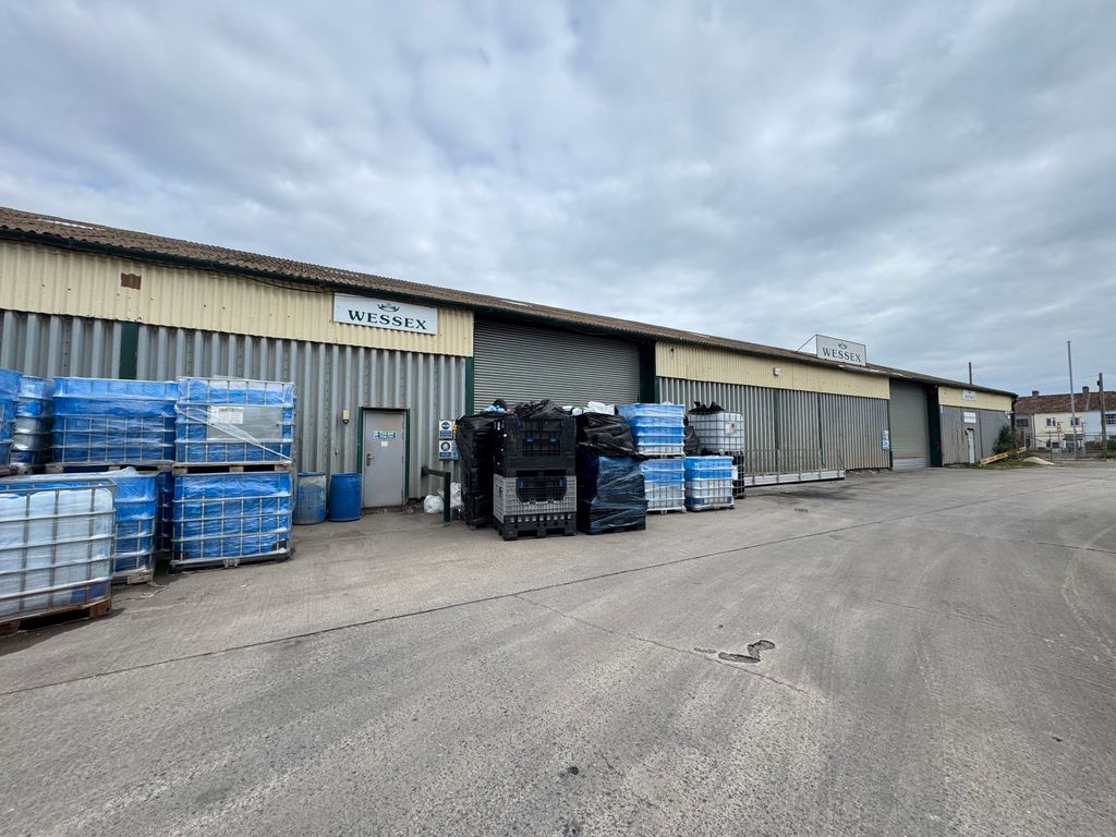 Property photo 1 of 6