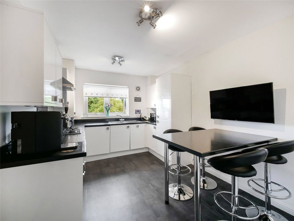 Property photo 3 of 21 Picture No. 07