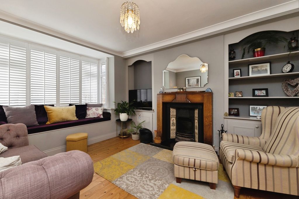 Property photo 3 of 19 Pbox-Img.Jpg