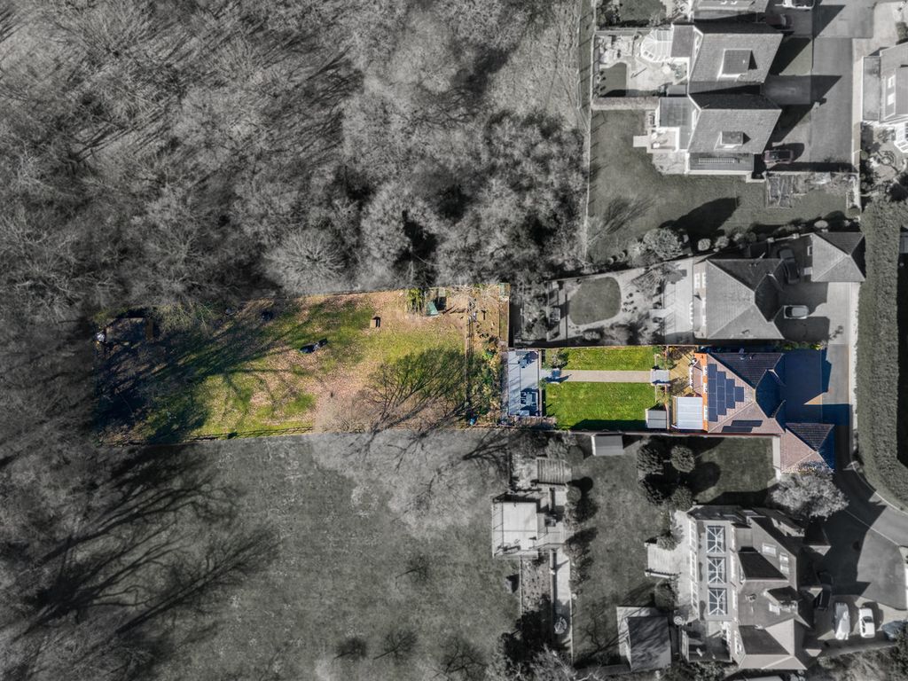 Property photo 3 of 29