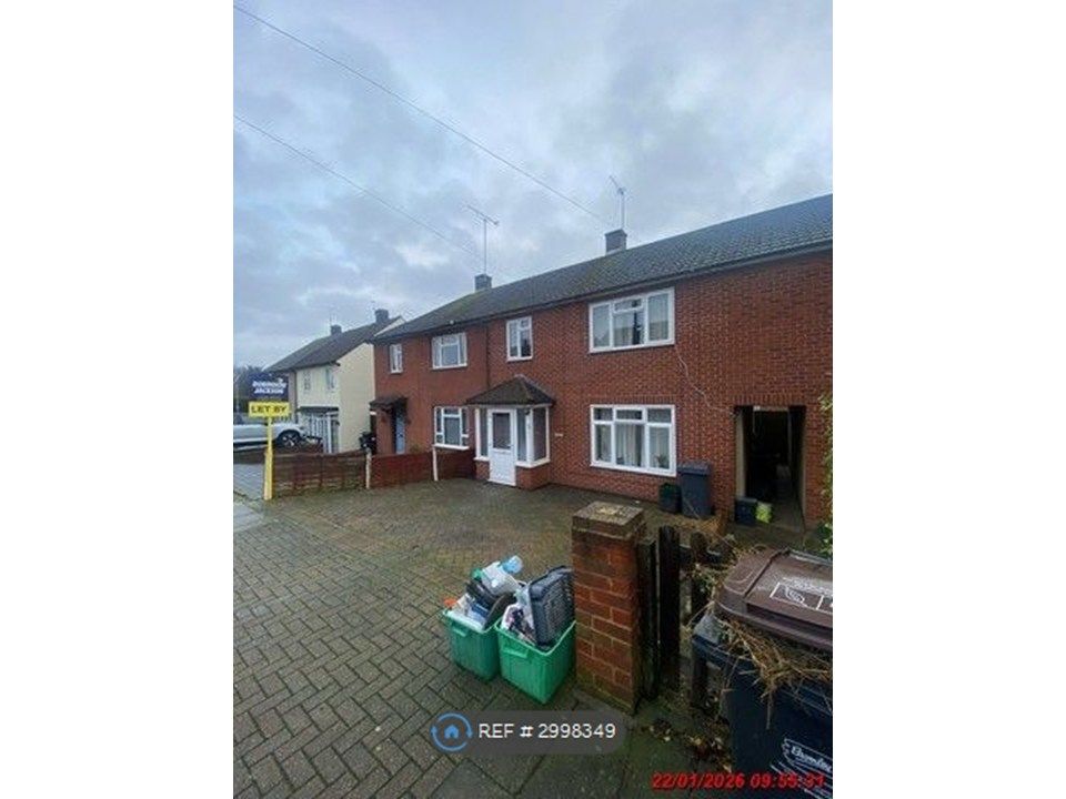Property photo 2 of 35