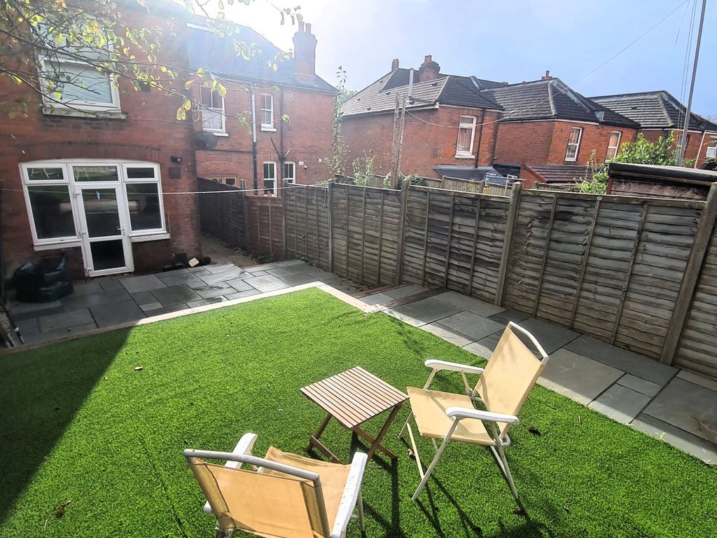 Property photo 2 of 9 Image