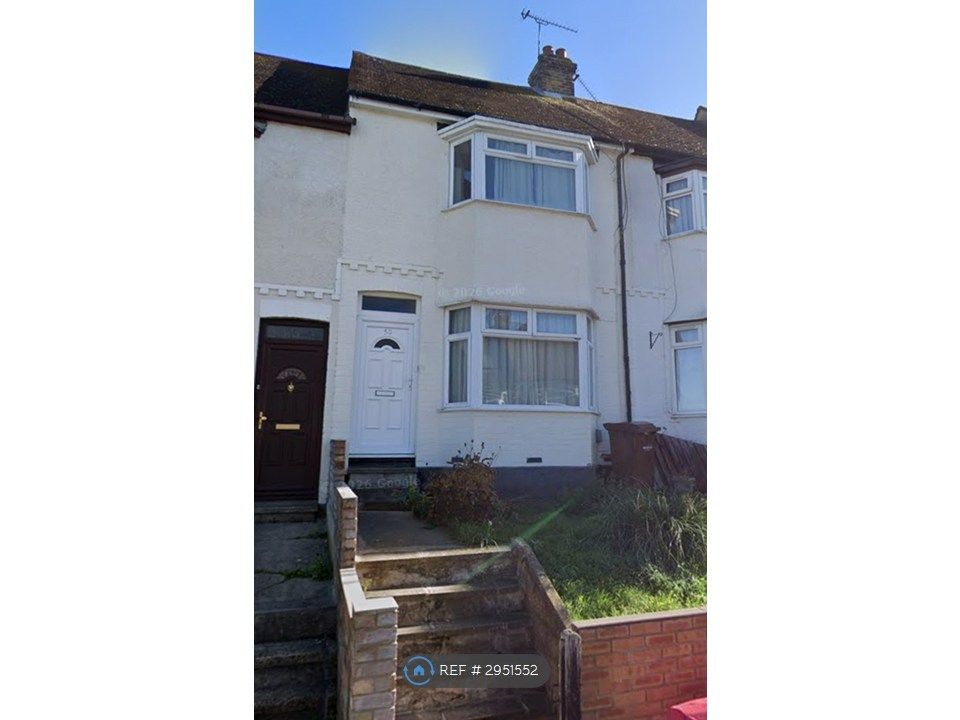 Property photo 1 of 5