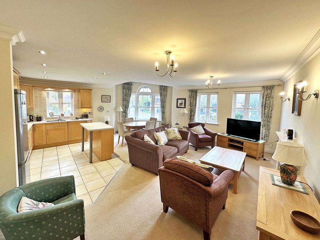 Property photo 2 of 16 Picture 2