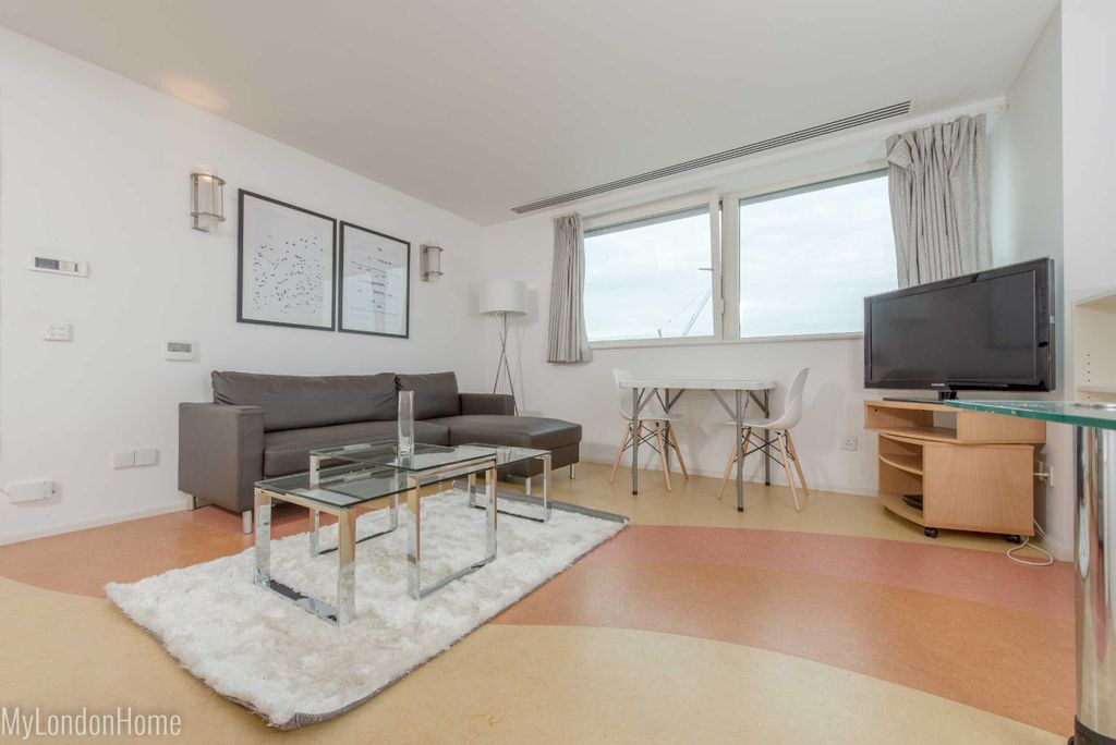 Property photo 1 of 12 Reception Room