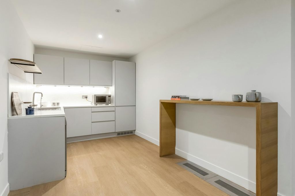 Property photo 2 of 12 R2A2076-1.Jpg