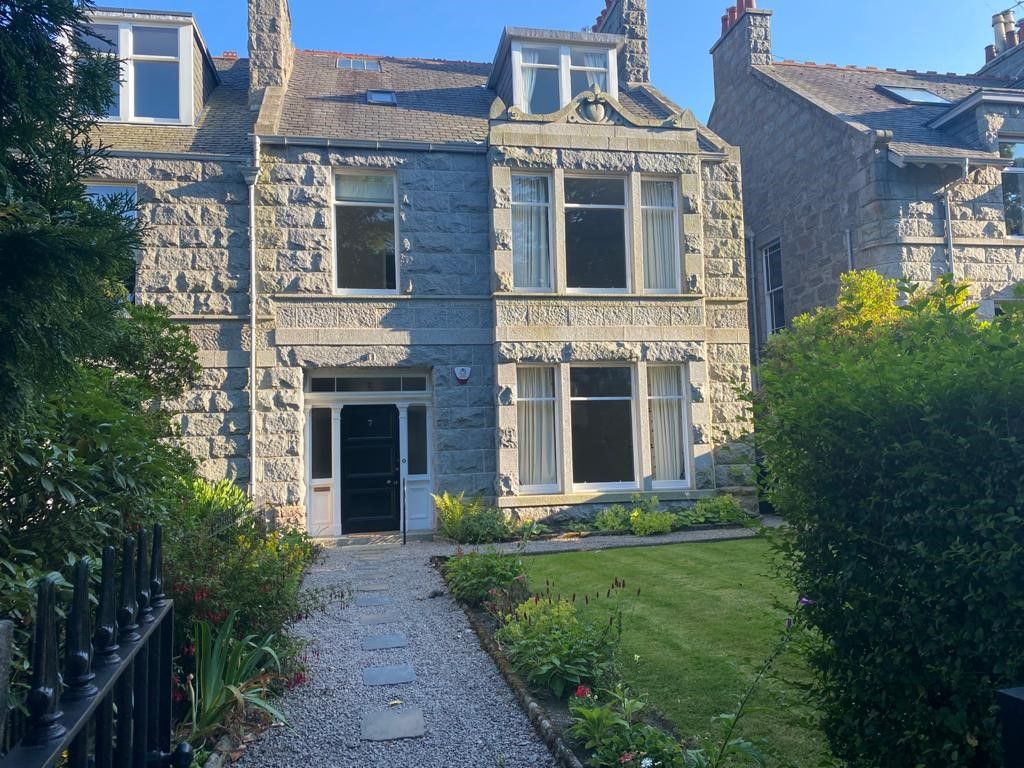 Property photo 1 of 16 Photo 1