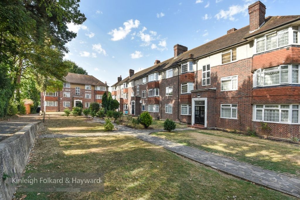 Property photo 1 of 7 332879 (5)W