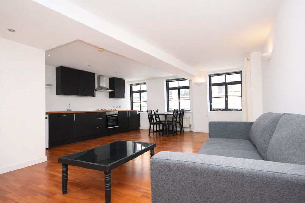 Property photo 2 of 13 Photo 1