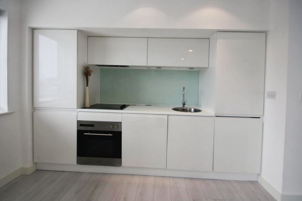 Property photo 3 of 5 Picture No. 07