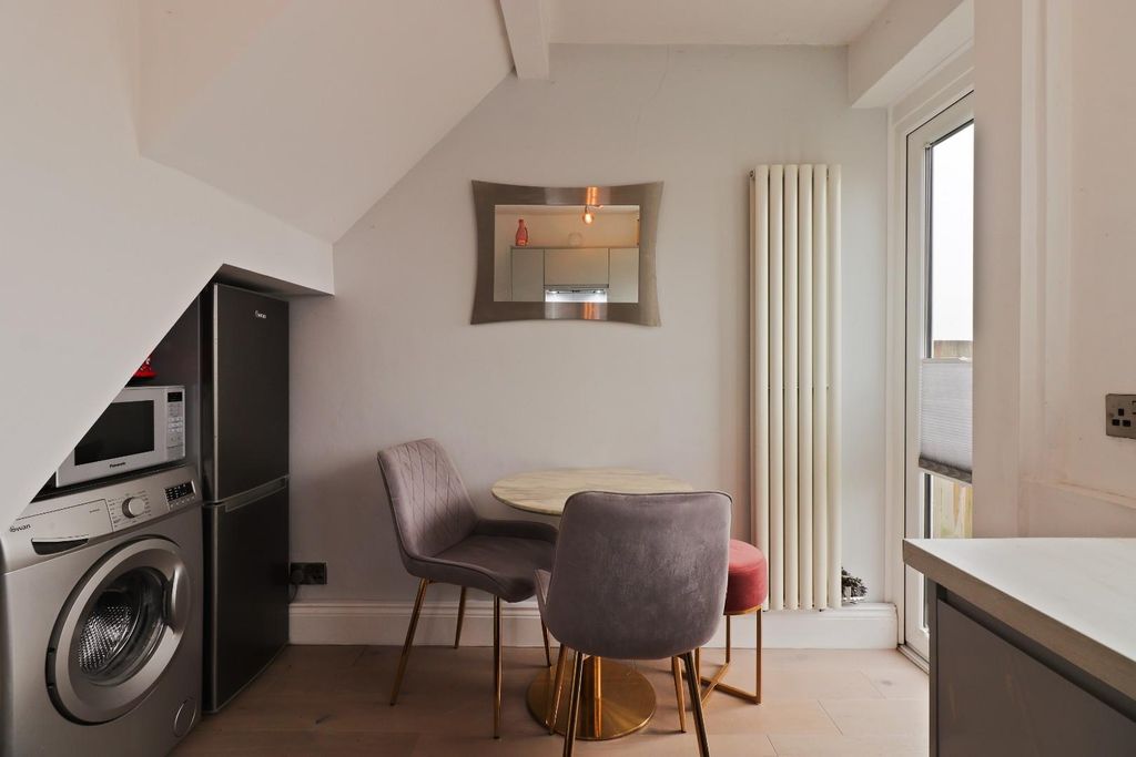 Property photo 1 of 24 Dining Area