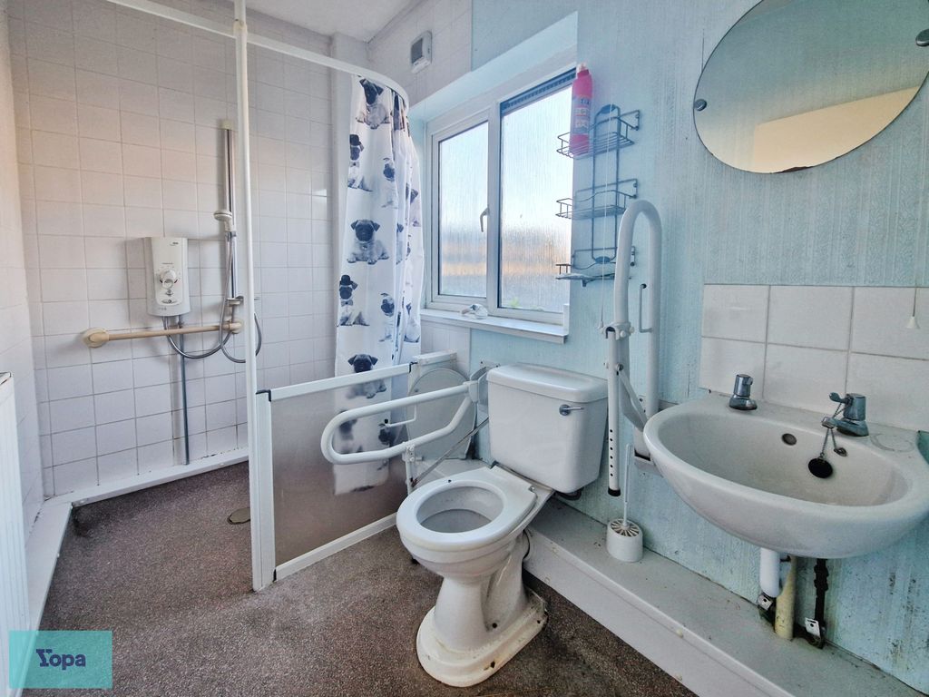 Property photo 3 of 18 35Db0875-1000132012