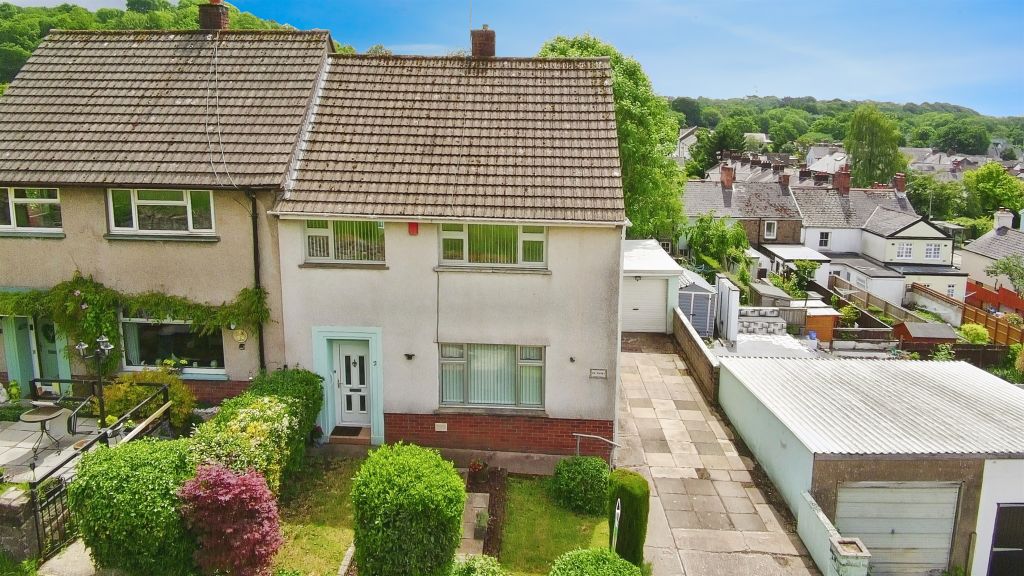 Property photo 1 of 16