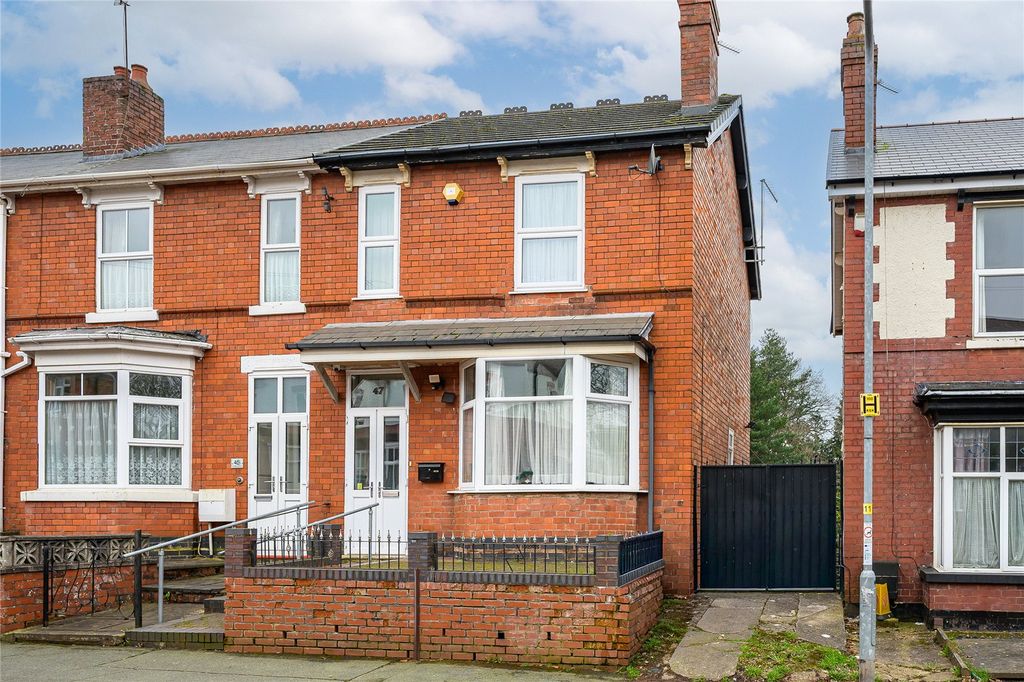 Property photo 1 of 24 Picture No. 18