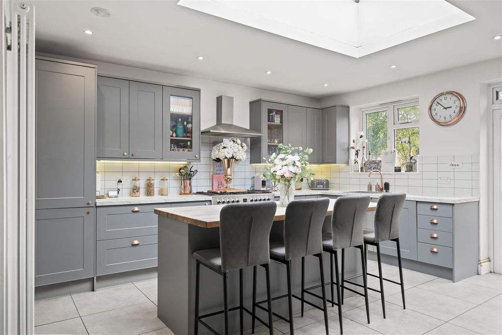 Property photo 1 of 24 Dsc06550.Jpg