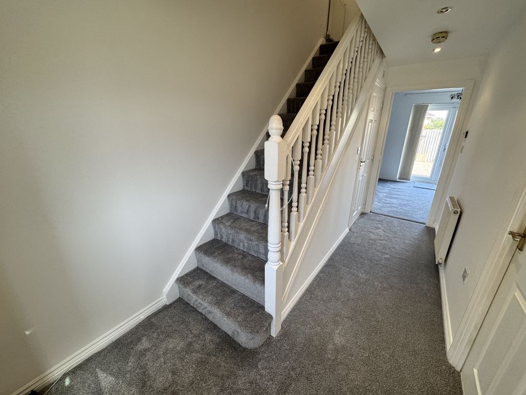 Property photo 3 of 14 Img_2788