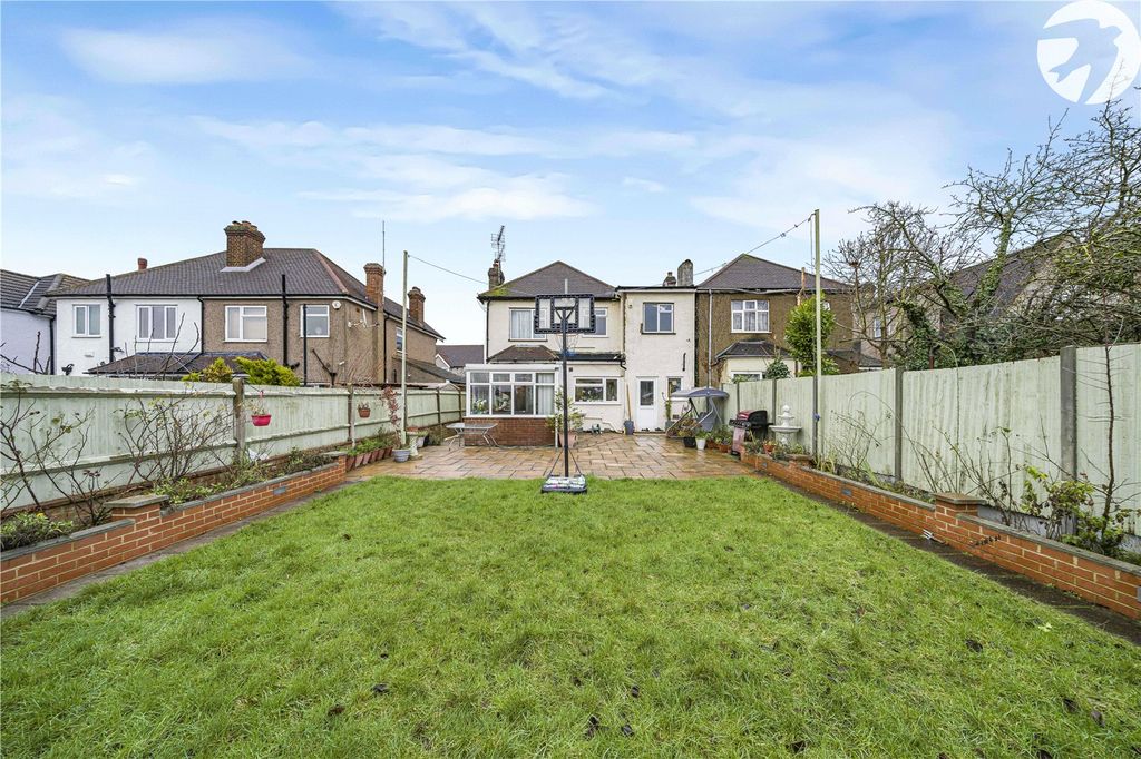 Additional image 14 of 5 bed detached house for saleKing Edward Avenue, West Dartford, Kent DA1