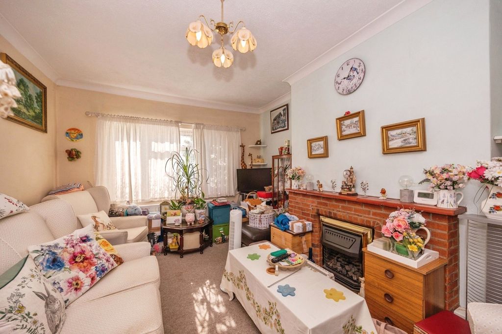 Property photo 2 of 13 Picture No. 01