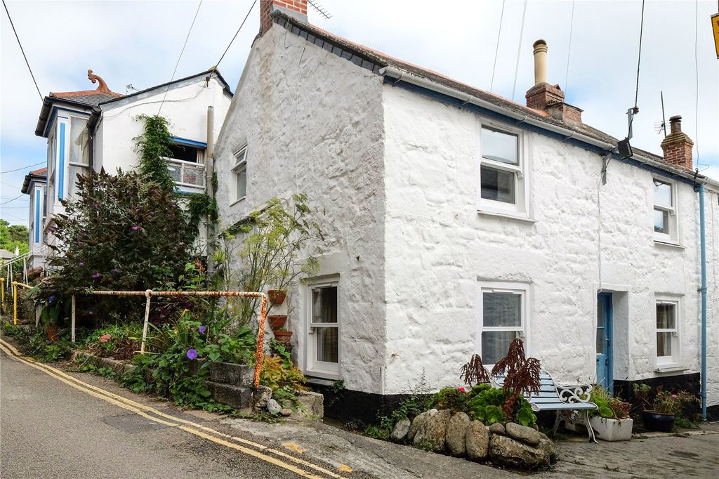 3 bed end terrace house for sale Mousehole