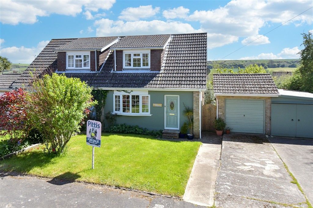 Property photo 1 of 14 External (Web)