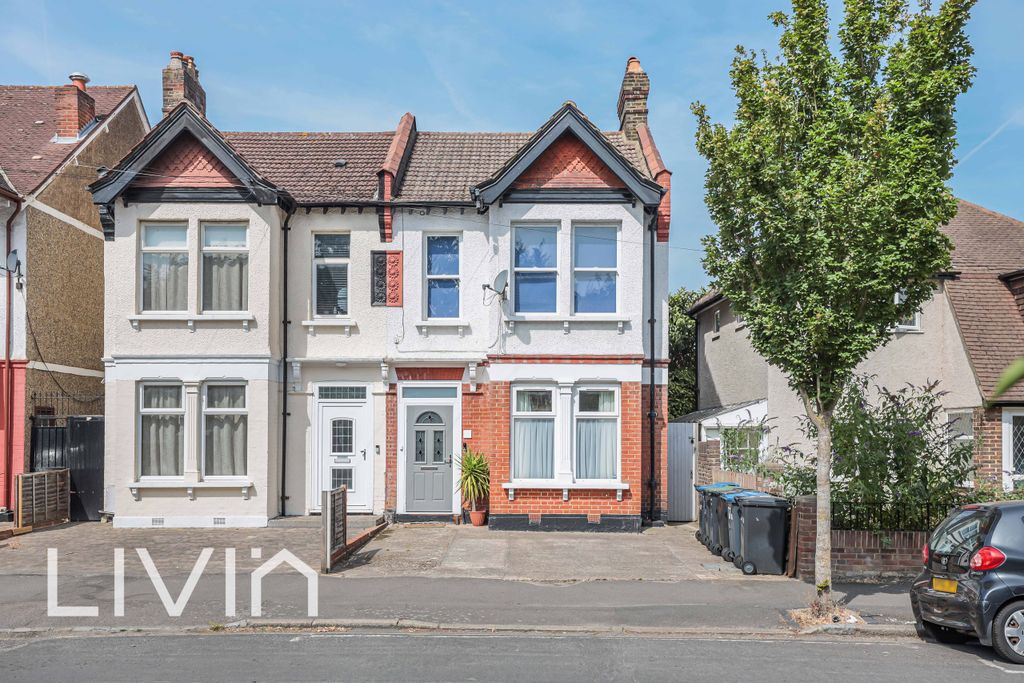 Property photo 1 of 14 025A9895