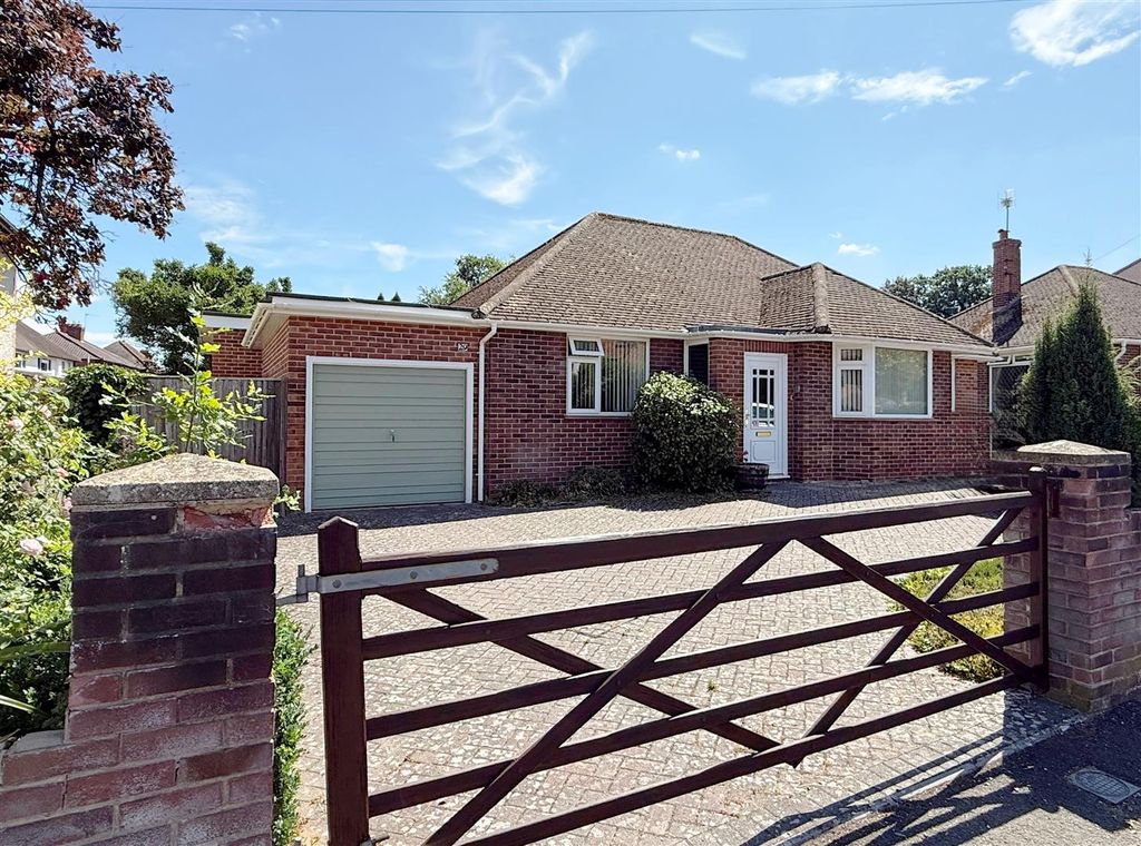 Property photo 1 of 20 1 Front.Jpg