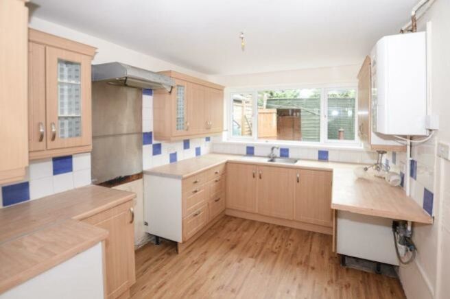 Property photo 3 of 9 3