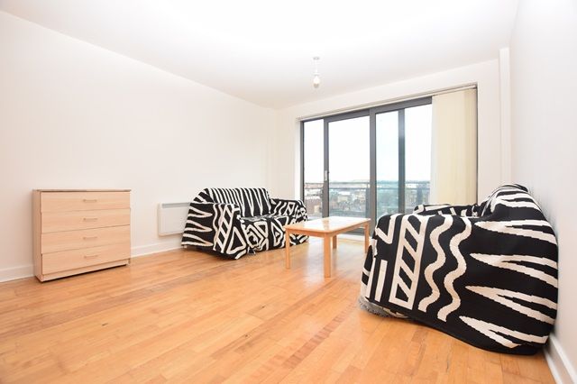 Property photo 3 of 12