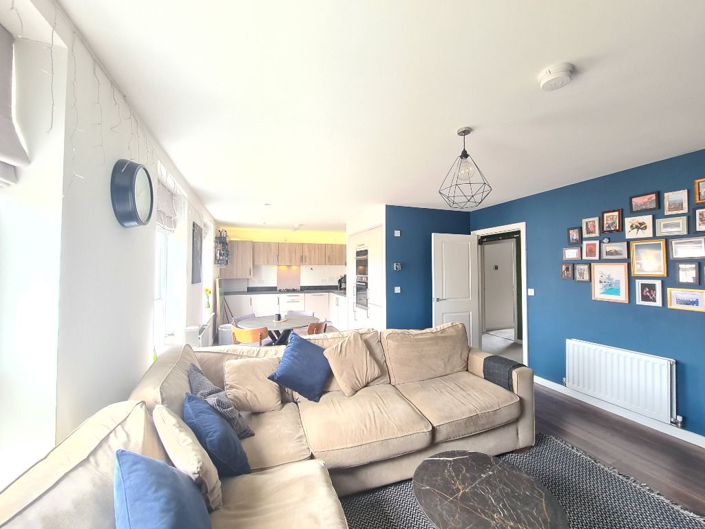 Property photo 3 of 19