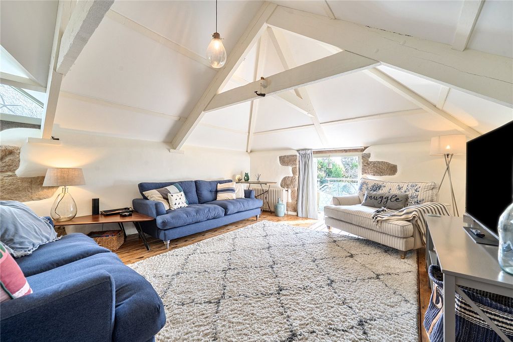 Property photo 3 of 15 Picture No. 22