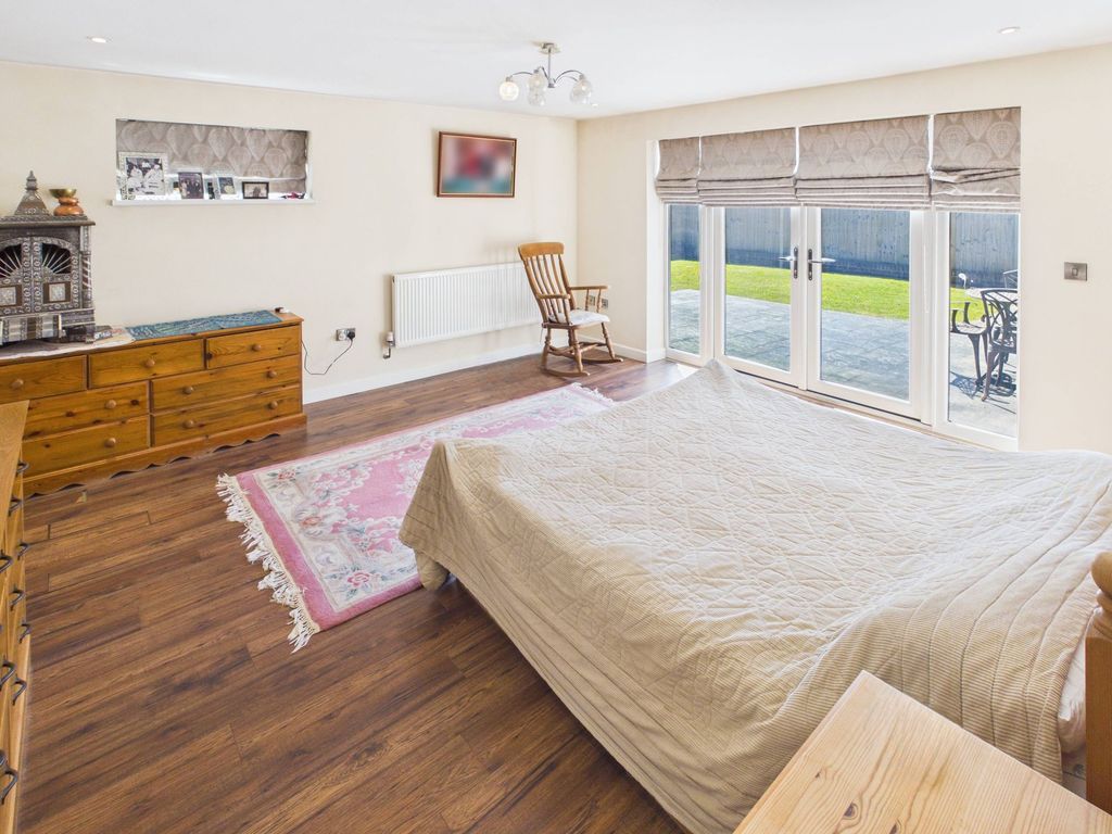 Additional image 14 of 4 bed detached house for salePastures Hill, Littleover DE23