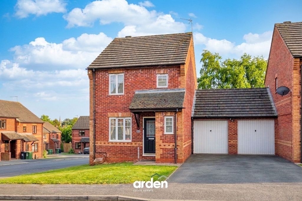 Property photo 1 of 11