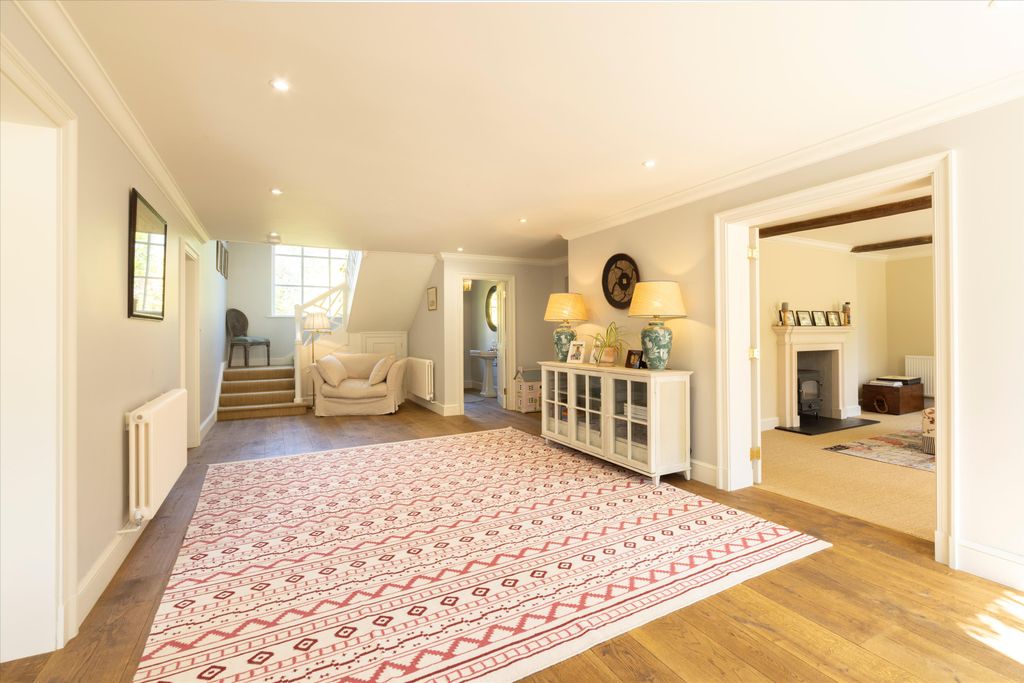 Property photo 3 of 26 Image