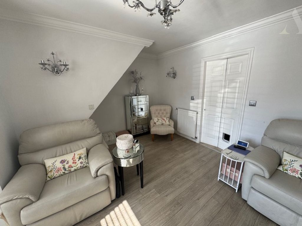 Property photo 3 of 16 60 Bushbury Road Lounge x 2.Jpeg