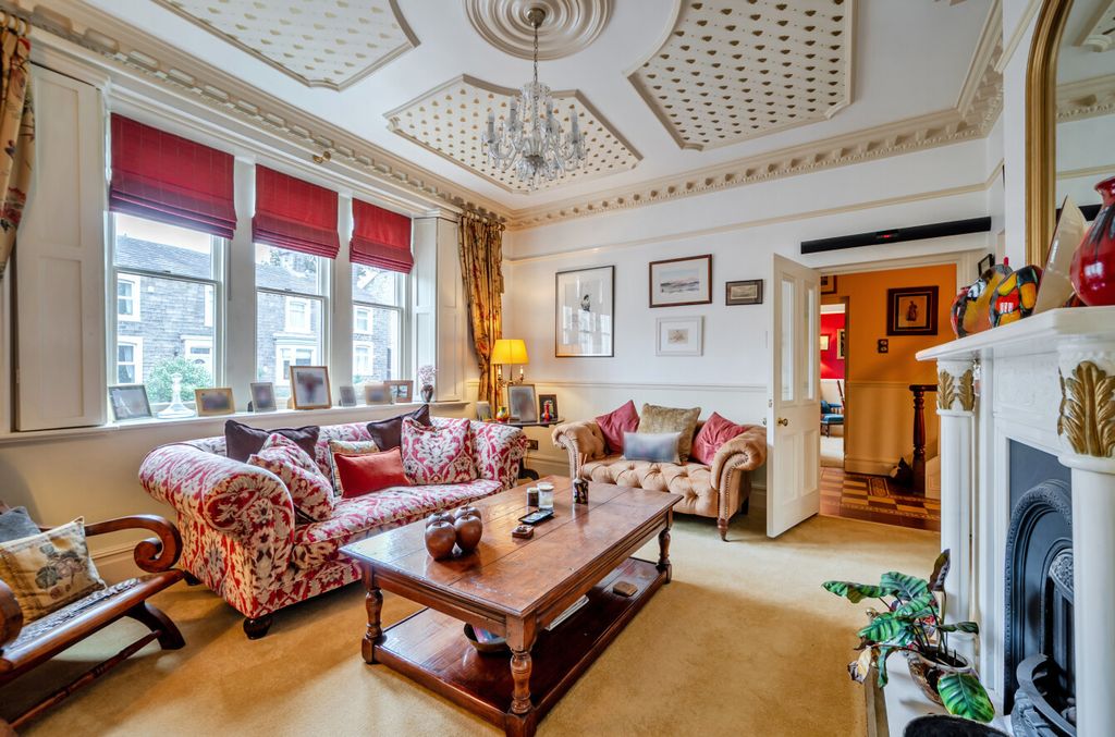 Property photo 2 of 20 1531182-15-6Ad0c0...