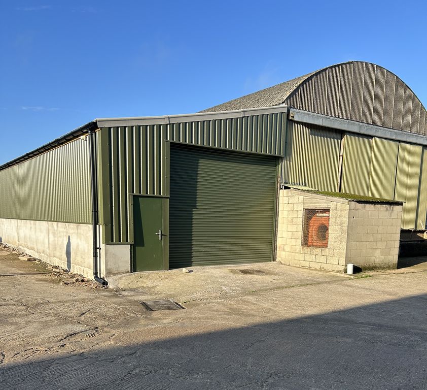 Property photo 1 of 2