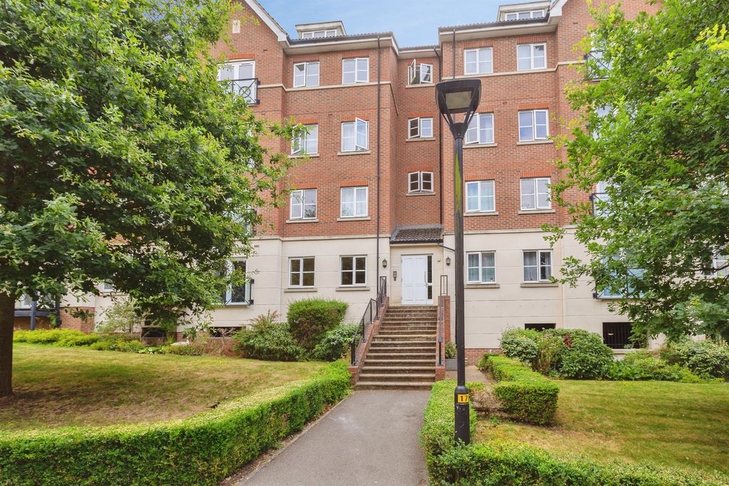 Property photo 1 of 10