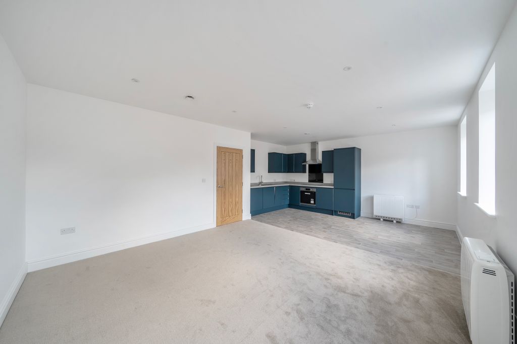 Property photo 2 of 10 1448346-7-69E63Aadd8Ec9